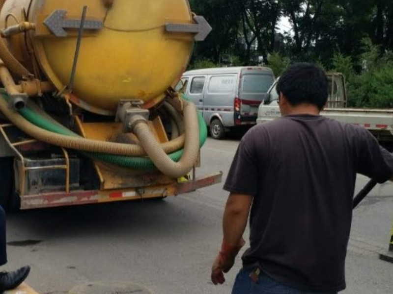 龙岗龙珠花园专业疏通厕所下水道专业，全城最低价